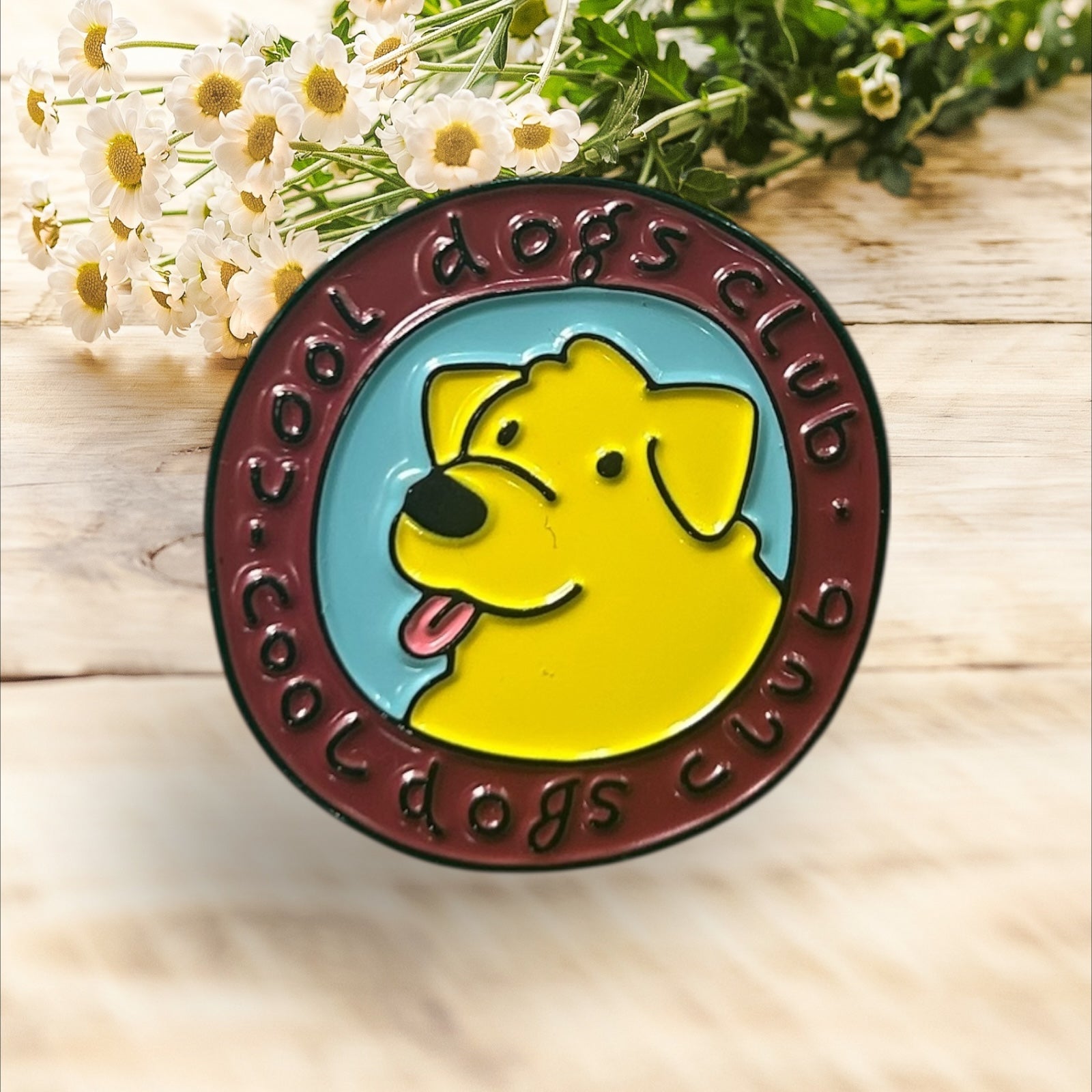 Pin Dog Club