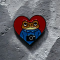Pin Corazón Sapo
